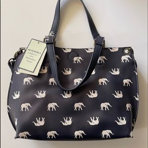 NWT G.H Bass & CO. elephant cross body reversible travel purse
